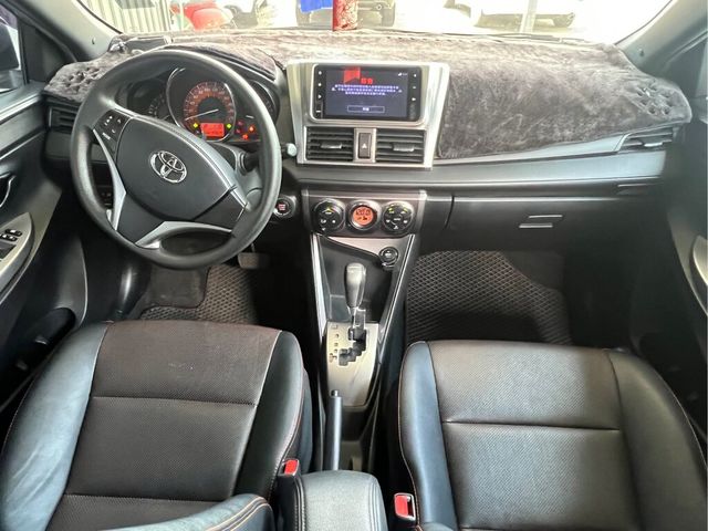 TOYOTA豐田 YARIS  第7張相片