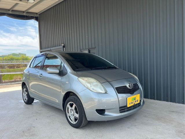 TOYOTA豐田 YARIS  第1張相片