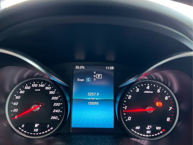 M-BENZ賓士 C300  第11張相片