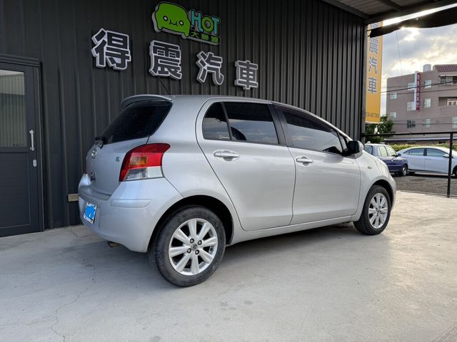 TOYOTA豐田 YARIS  第3張相片