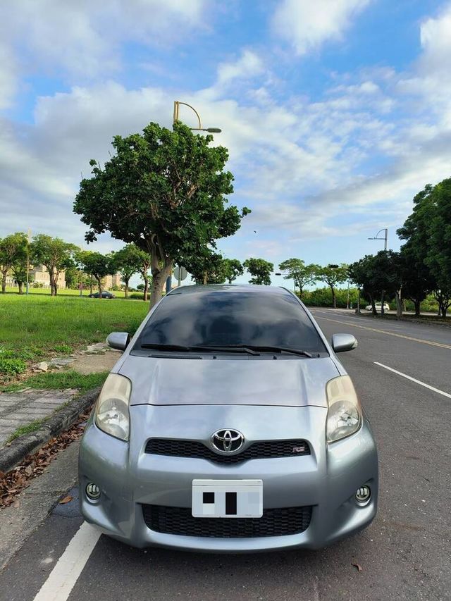 TOYOTA豐田 YARIS  第2張相片