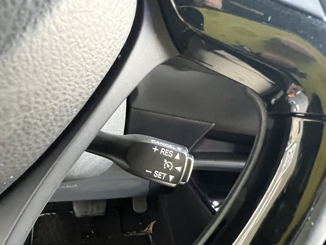 TOYOTA豐田 C-HR  第12張相片