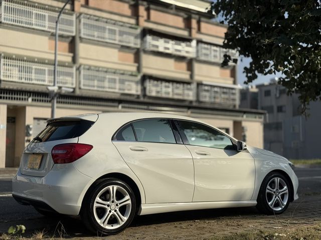 M-BENZ賓士 A180  第5張相片