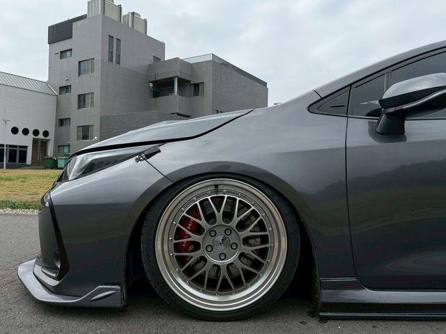 TOYOTA豐田 ALTIS  第4張相片