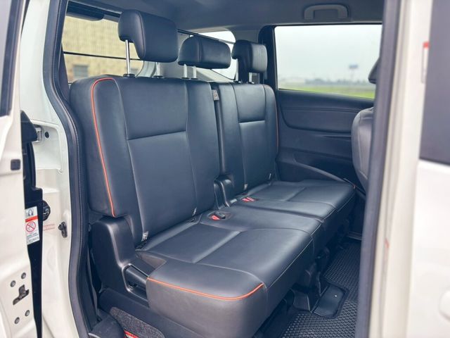 TOYOTA豐田 SIENTA  第10張相片