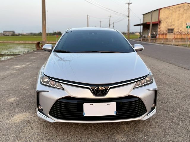 TOYOTA豐田 ALTIS  第2張相片