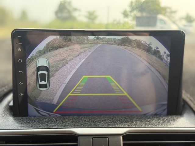 MAZDA馬自達 MAZDA 3  第9張相片