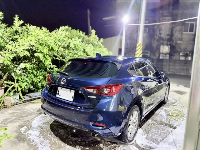 MAZDA馬自達 MAZDA 3  第2張相片