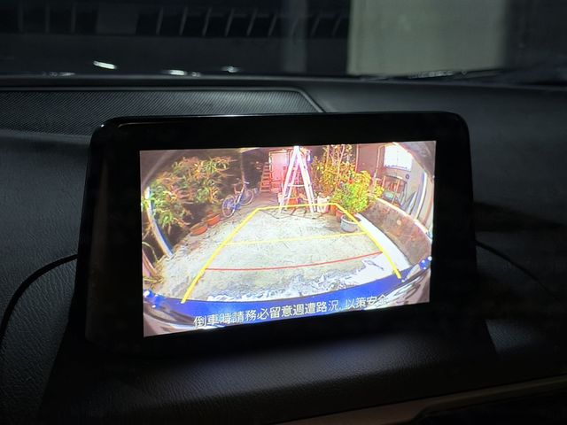 MAZDA馬自達 MAZDA 3  第5張相片