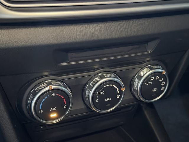 MAZDA馬自達 MAZDA 3  第6張相片