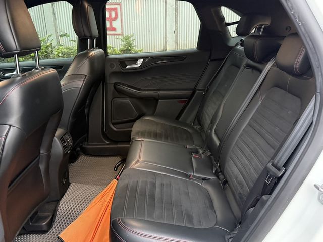 FORD福特 KUGA  第10張相片