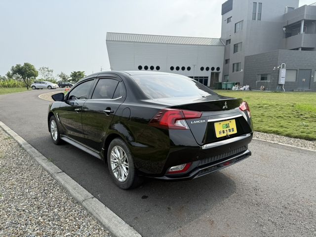 MITSUBISHI三菱 GRUNDER  第4張相片