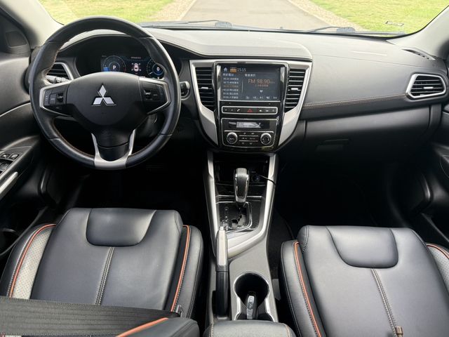 MITSUBISHI三菱 GRUNDER  第7張相片