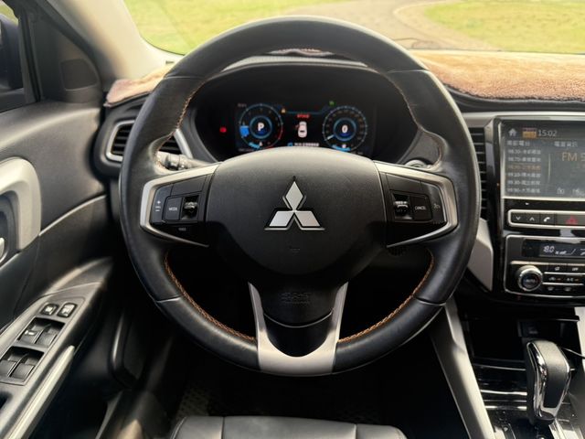 MITSUBISHI三菱 GRUNDER  第11張相片