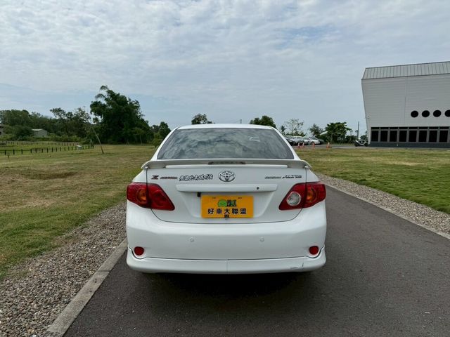 TOYOTA豐田 ALTIS  第3張相片