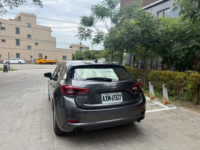 MAZDA馬自達 MAZDA 3  第5張相片