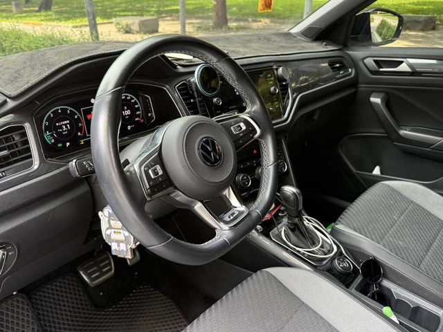 VOLKSWAGEN福斯 T-ROC  第6張相片