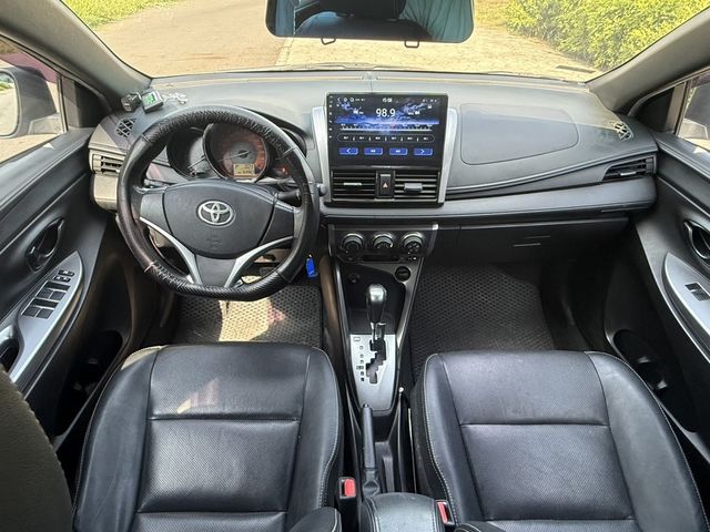TOYOTA豐田 YARIS  第3張相片