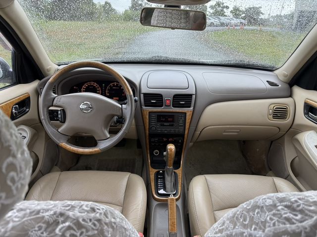 NISSAN日產 SENTRA 180  第11張相片