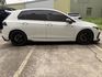 VOLKSWAGEN福斯 GOLF R  第3張縮圖