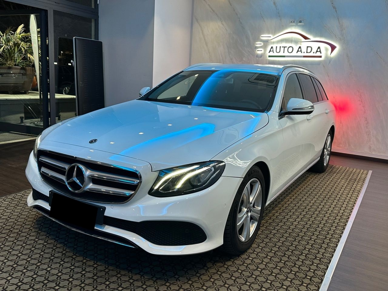 2016 S213 E200 Estate 內外漂亮  第1張相片