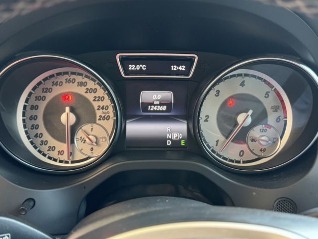 0975638603 林先生 僅跑12萬多柴油快播定速全景 4 WD 藍芽通訊  第3張相片