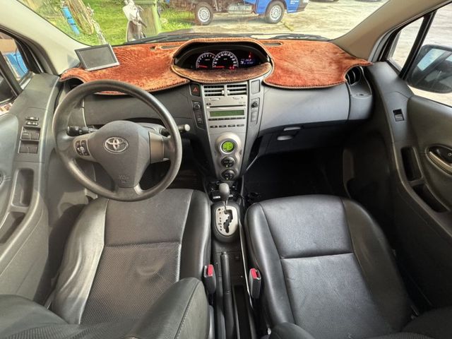 0975492705林先生衛星導航恆溫空調電動後鏡  第4張相片