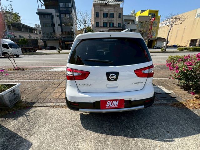 LIVINA  第11張相片