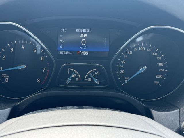 0975492705林先生 僅跑5萬公里  第6張相片