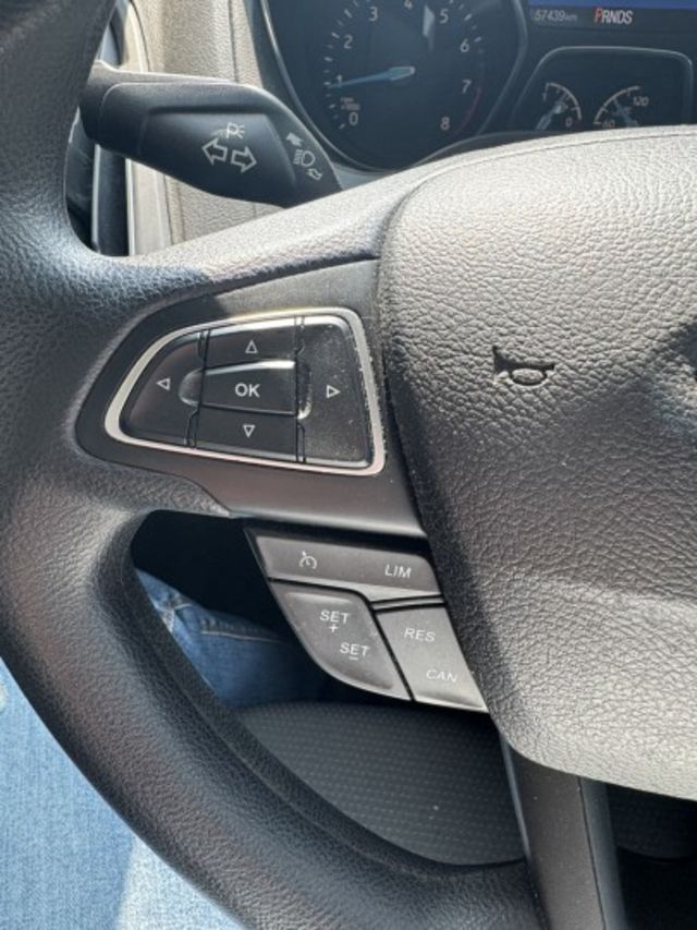 0975492705林先生 僅跑5萬公里  第7張相片