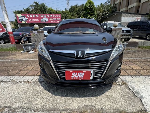 0975492705林先生 一手車原漆 輪胎剛換過 原廠保養  底盤穩 車側顯影 360環景 I-KEY 電動尾門  第2張相片