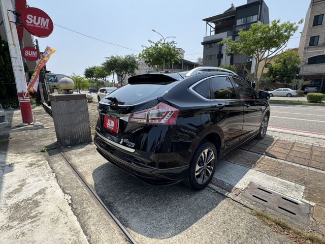 0975492705林先生 一手車原漆 輪胎剛換過 原廠保養  底盤穩 車側顯影 360環景 I-KEY 電動尾門  第15張相片