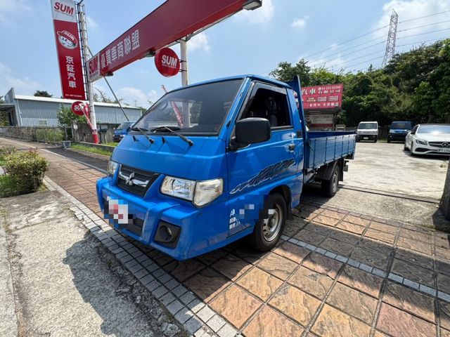 0975492705 林先生僅跑7萬多原廠保養 升降尾門  第1張相片