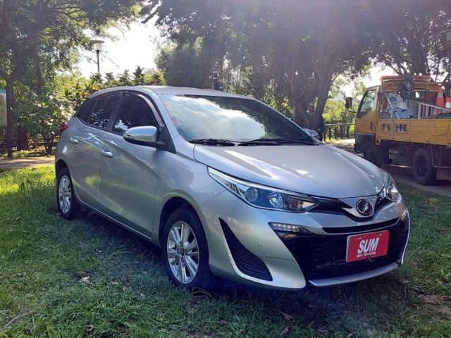 2019年Yaris 1.5 僅跑5萬/盲點/倒車顯影/導航/數位電視~  第3張相片