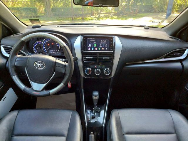 2019年Yaris 1.5 僅跑5萬/盲點/倒車顯影/導航/數位電視~  第4張相片