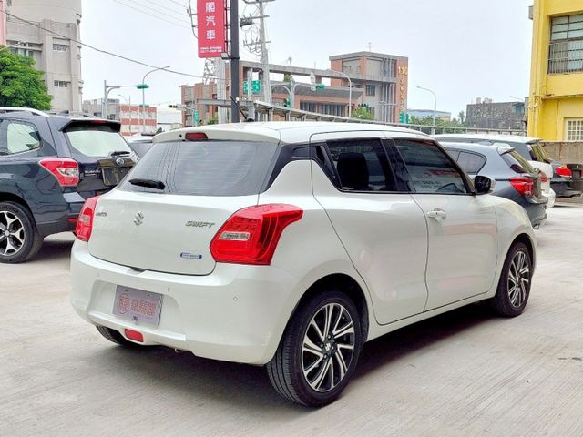 2022年Suzuki Swift 1.2 GLX 油電車 I-KEY/盲點偵測/ACC主動跟車系統  第16張相片