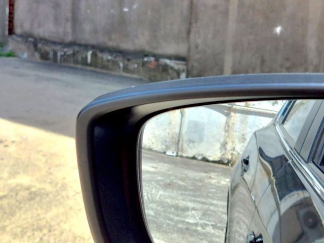 2018年Mazda3 2.0 5D  抬頭顯示器/I-KEY/AEB自動緊急煞車系統  第9張相片