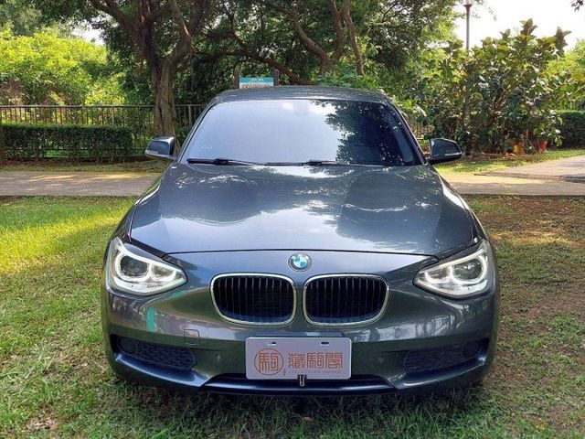 2014年BMW 1-Series 116i 雙前電動座椅/倒車顯影/車況綿Q  第2張相片