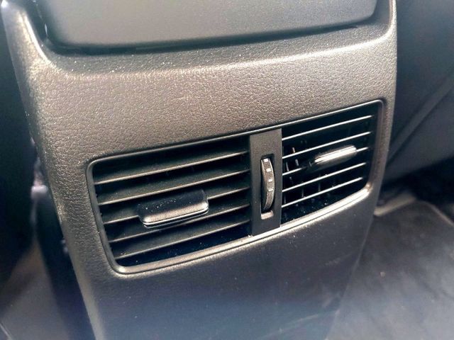 2022年CX-30 Signature ~BOSE音響/駕駛座電動調整/電動尾門/抬頭顯示器/原廠保養履歷齊全~  第18張相片