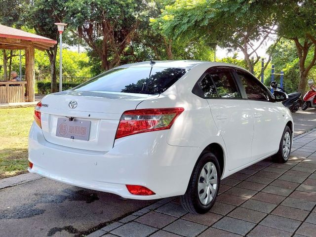 2017年Toyota Vios 1.5 小資首選~省油、省稅金、好停車  第12張相片
