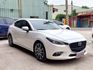 2017年Mazda 3 4D 2.0旗艦型 駕駛座電動調整/盲點偵測/換檔撥片  第3張縮圖