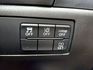 2017年Mazda 3 4D 2.0旗艦型 駕駛座電動調整/盲點偵測/換檔撥片  第12張縮圖
