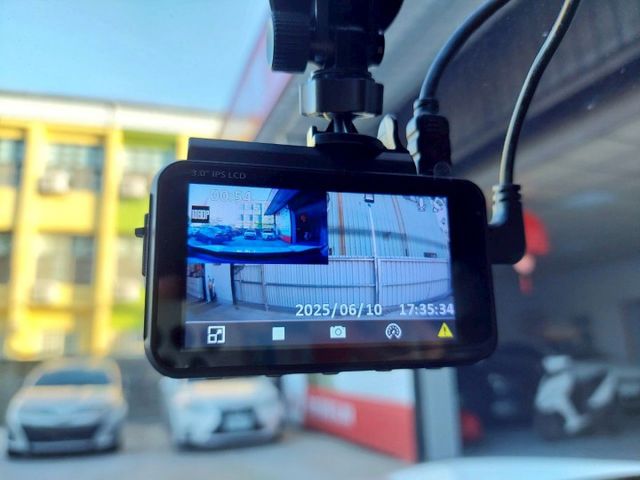 2021年Honda CR-V 1.5 S 僅跑2萬~全景天窗/雙前座電動椅/電動尾門  第13張相片