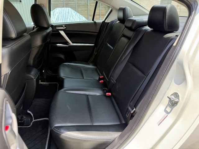 2014年Mazda 3 4D 2.0 電動天窗/分區溫控/方向盤快撥  第6張相片
