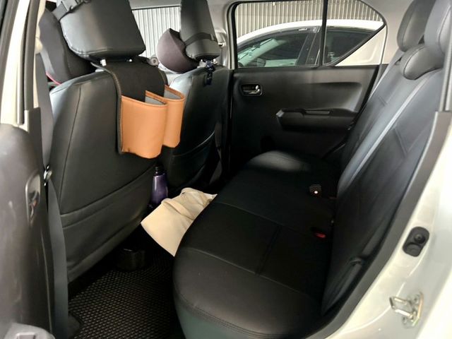 2024年Suzuki Ignis 1.2 GLX 就是新車二手價!!還有濃濃新車味~  第5張相片