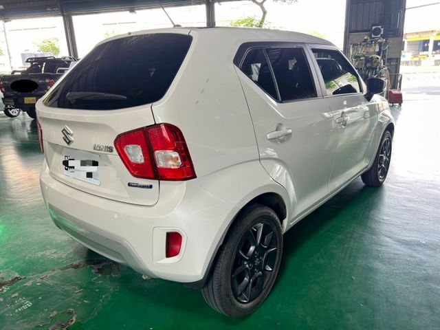 2024年Suzuki Ignis 1.2 GLX 就是新車二手價!!還有濃濃新車味~  第10張相片