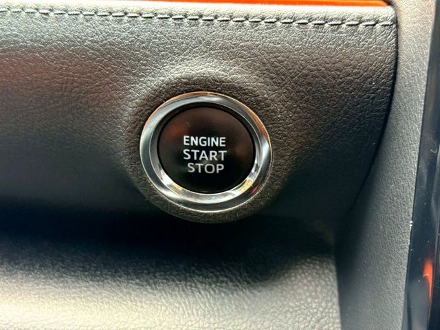 2016年Toyota Sienta 7人座 免鑰匙啟動/單邊電滑門/循跡防滑  第9張相片