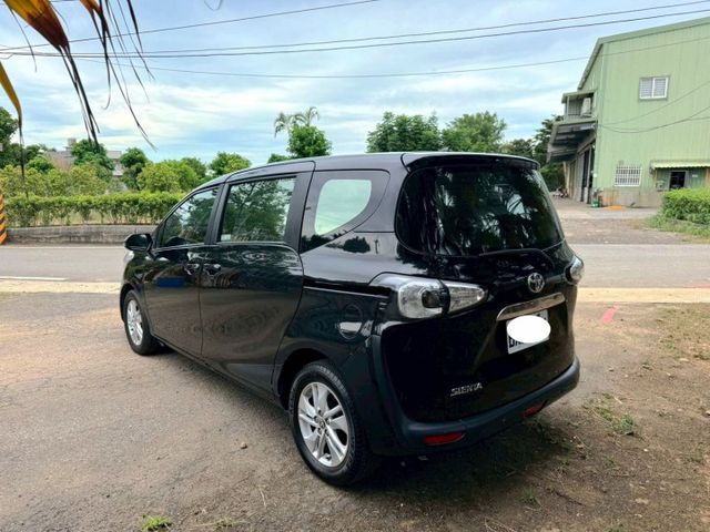 2016年Toyota Sienta 7人座 免鑰匙啟動/單邊電滑門/循跡防滑  第13張相片