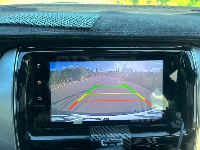 2019年Toyota Yaris 1.5 S 定速巡航/免鑰匙啟動/空力套件/倒車顯影  第7張相片