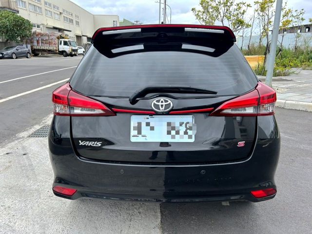 2019年Toyota Yaris 1.5 S 定速巡航/免鑰匙啟動/空力套件/倒車顯影  第9張相片